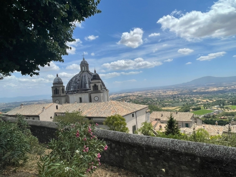 Koepelkerk van Montefiascone Koepelkerk van Montefiascone