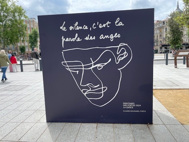 La silence est la parole des anges. Een affiche voor een tentoonstelling in Toulouse La silence est la parole des anges. Een affiche voor een tentoonstelling in Toulouse