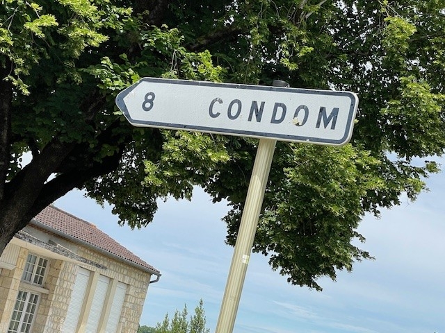 Condom Condom